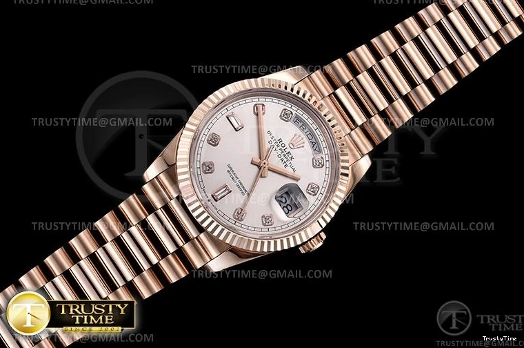 0725 RDD0219J – DayDate 36mm FreshLook 697